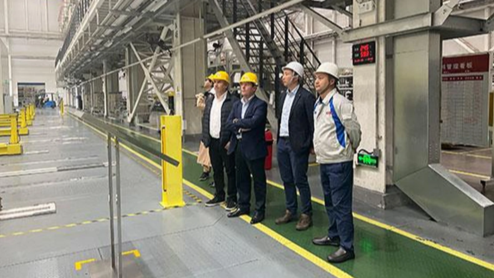 Создание бренда и подразделения Wuhu KAIYI в составе холдинга Chery.